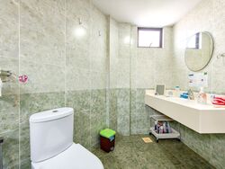 Jalan Waringin (D14), Terrace #539989141
